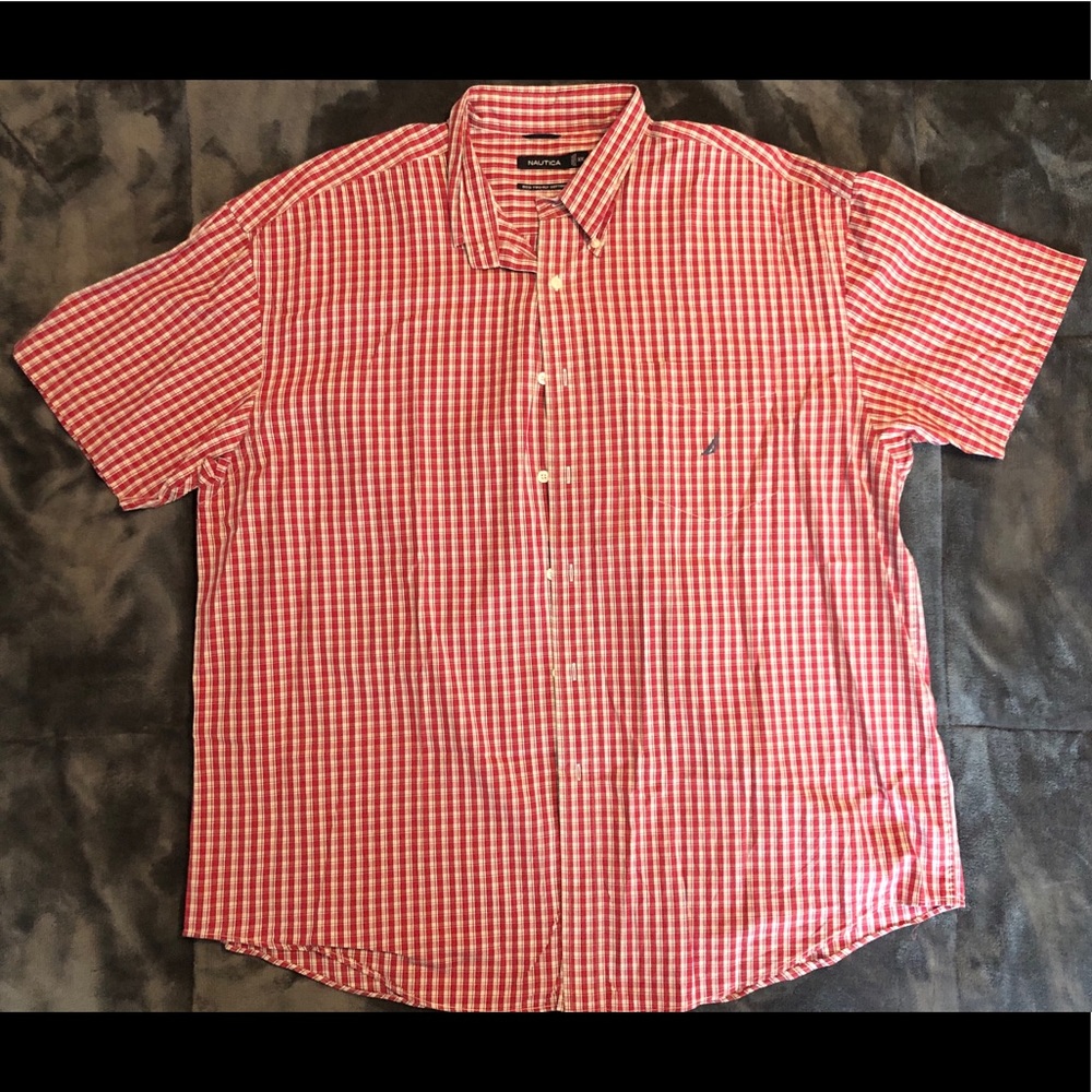 Men’s Button down polo